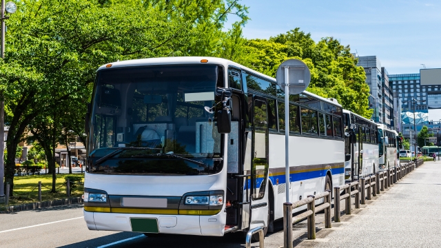Những mẫu câu giao tiếp tiếng Nhật trên xe bus hữu ích